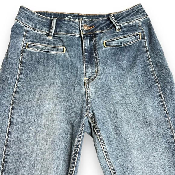 FREE PEOPLE | NWT Lover Flared Leg Jeans Size 28 - Picture 2 of 12